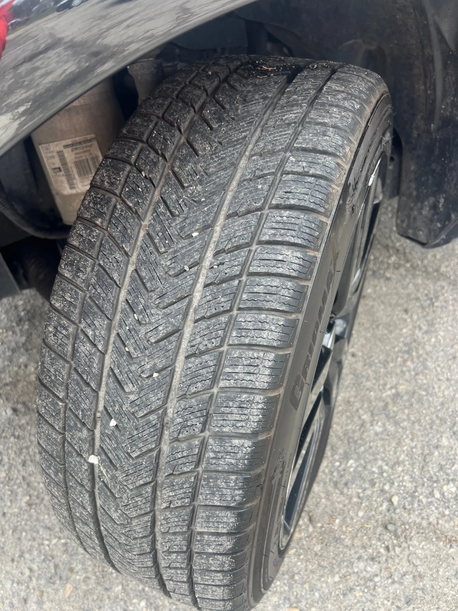 Land Rover Discovery 3.0HSE, снимка 3 - Автомобили и джипове - 54019211