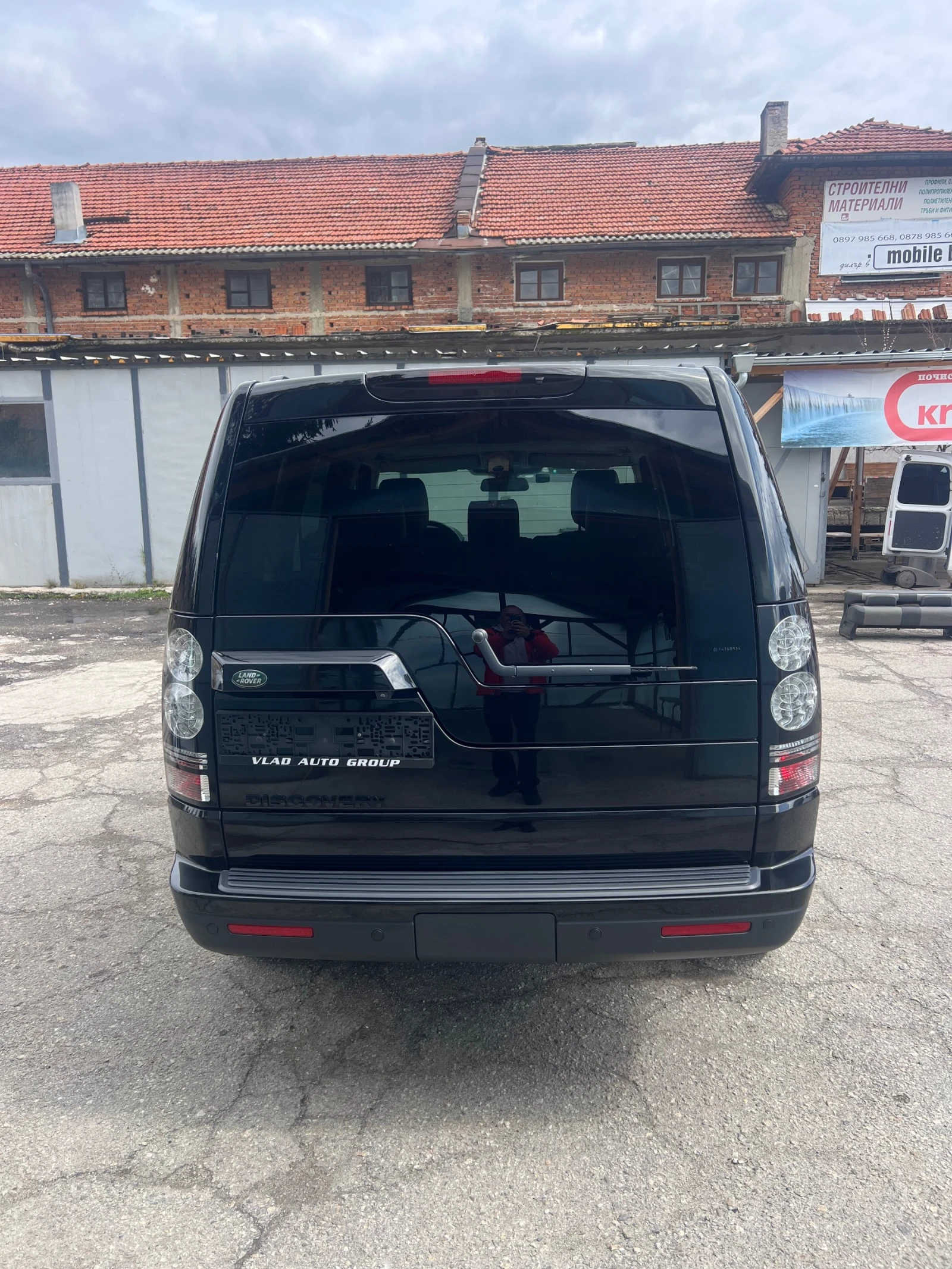 Land Rover Discovery 3.0HSE, снимка 11 - Автомобили и джипове - 54019211