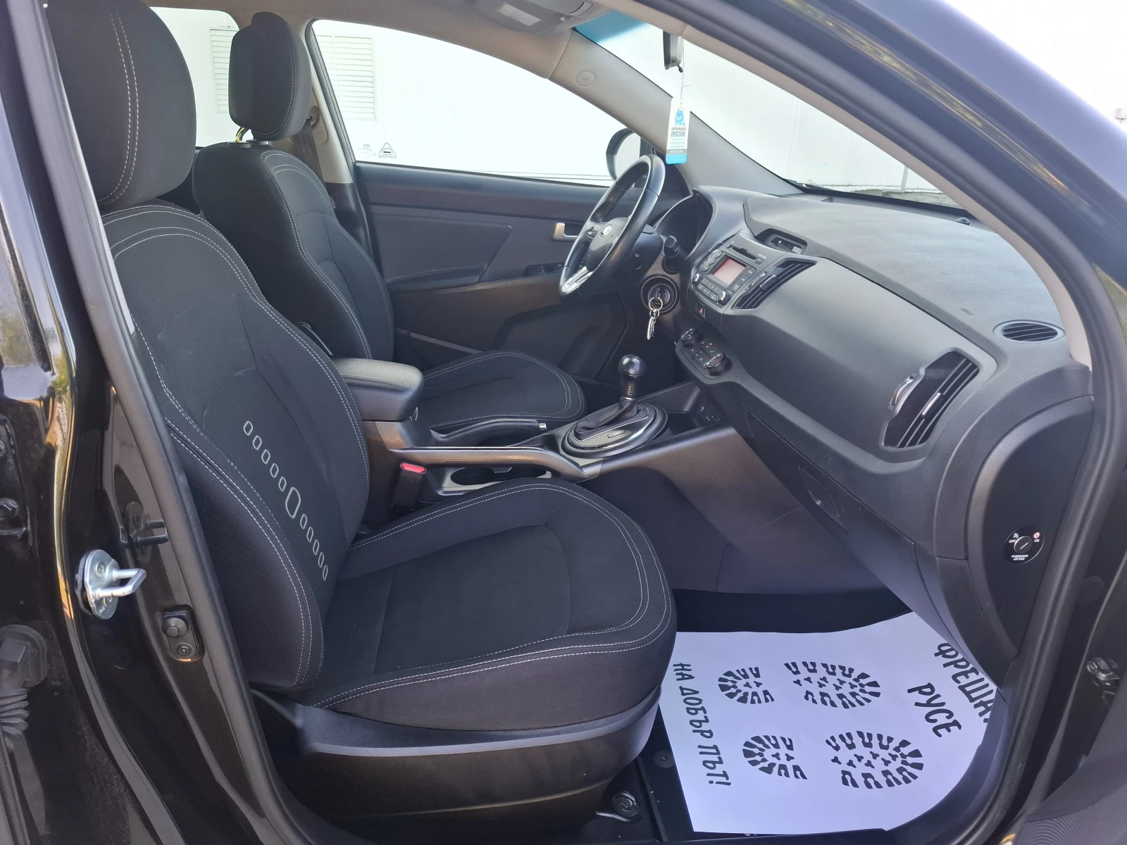 Kia Sportage 2.0CRDI, снимка 11 - Автомобили и джипове - 54570601