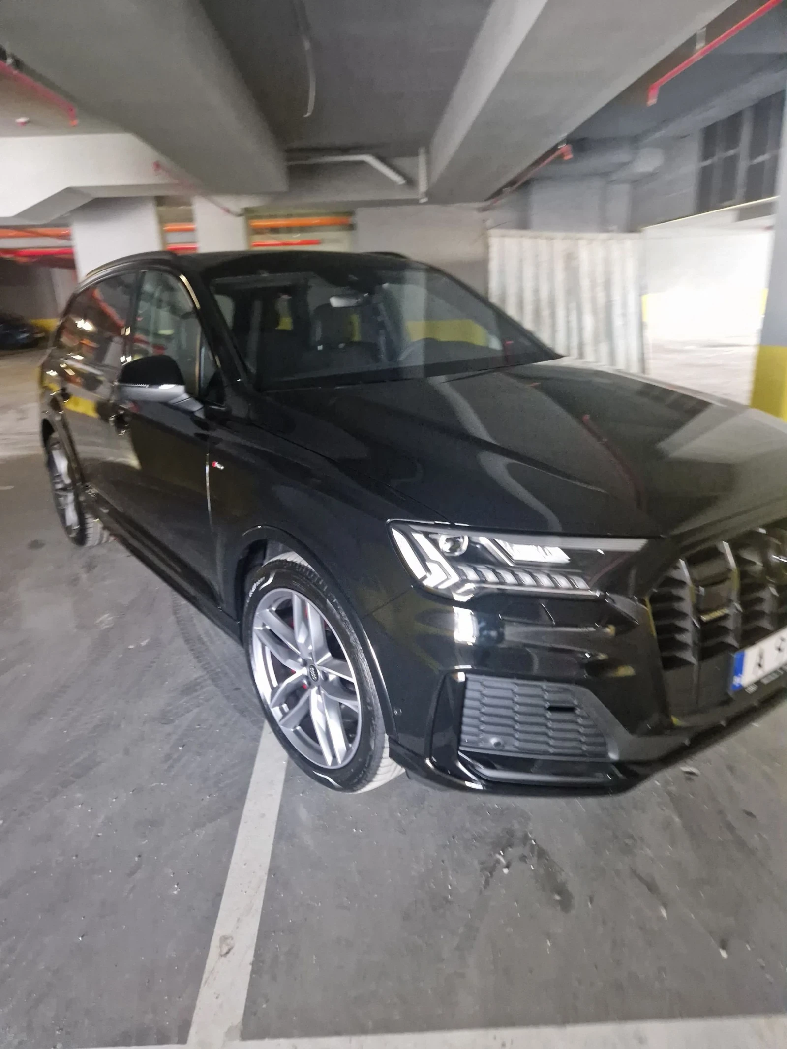 Audi Q7, снимка 6 - Автомобили и джипове - 54685619