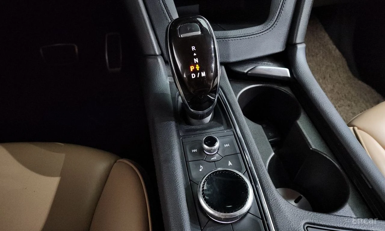 Cadillac XT6 3.6* SPORTS* ПОДГРЕВ* ОБДУХВАНЕ* 360КАМЕРА* , снимка 10 - Автомобили и джипове - 54885205