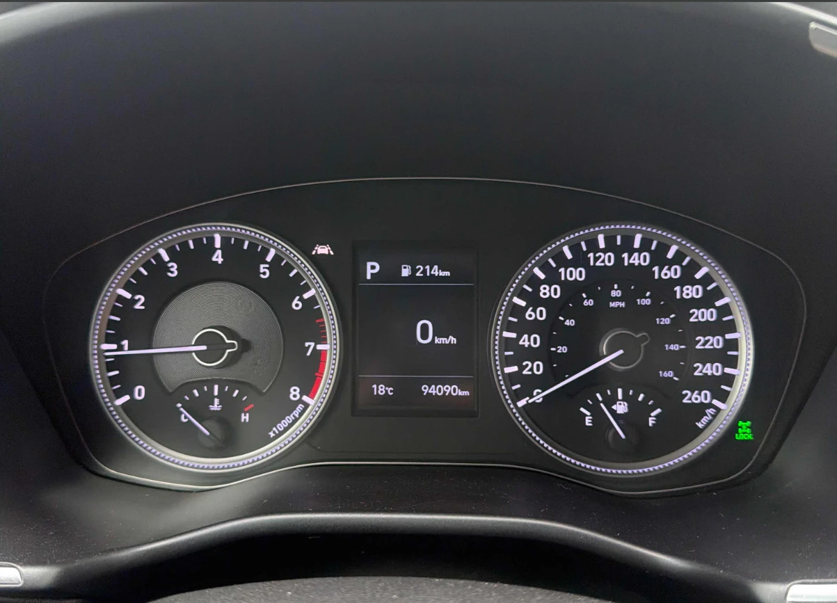 Hyundai Santa fe 94к км* Камера* Keyless* Подгрев* ПЪЛНА СЕРВИЗНА* , снимка 9 - Автомобили и джипове - 55151889