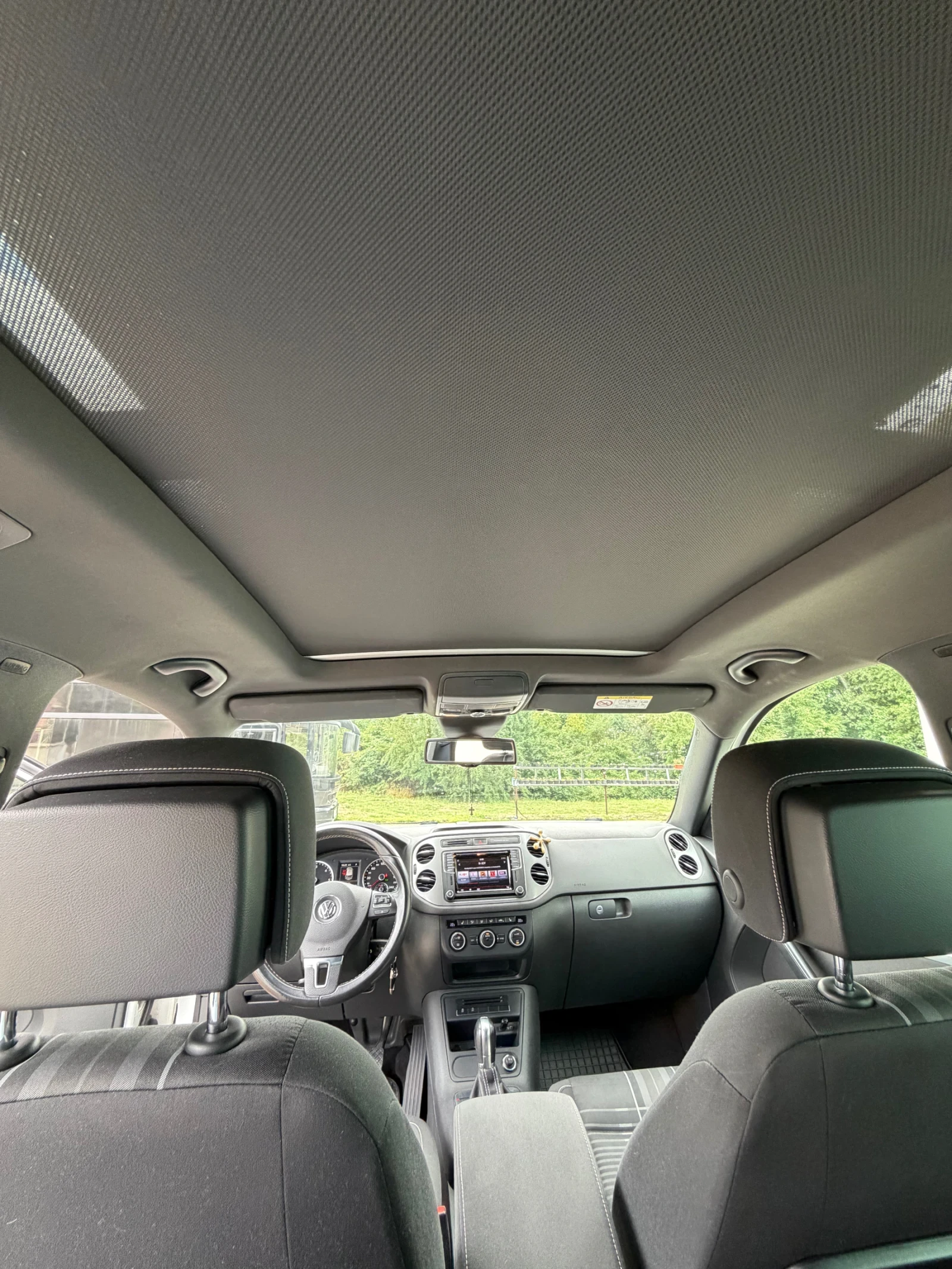 VW Tiguan 2.0 TDI  LOUNGE, снимка 10 - Автомобили и джипове - 55177115