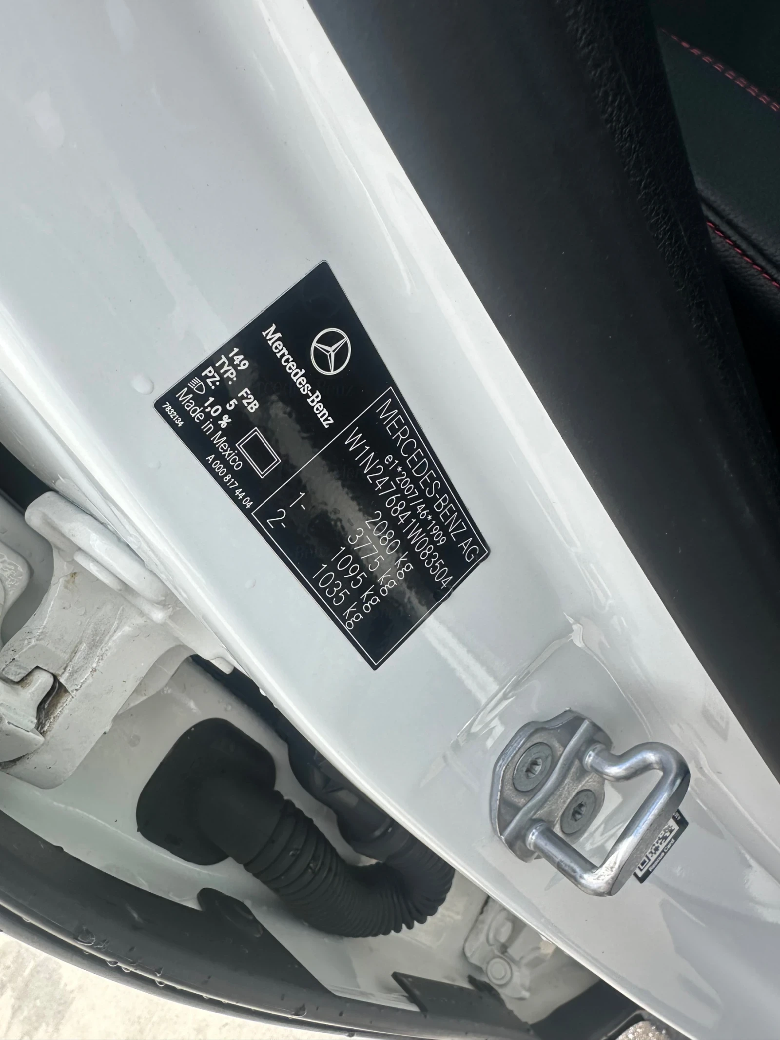 Mercedes-Benz GLB Glb 180 BENZIN FULL EXTRA, снимка 16 - Автомобили и джипове - 55275322