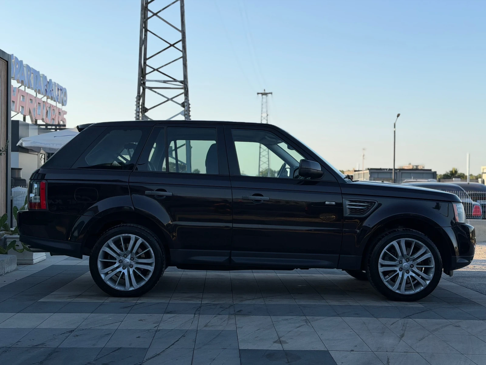 Land Rover Range Rover Sport * Facelift* 3.0tdV6* , снимка 7 - Автомобили и джипове - 55494728