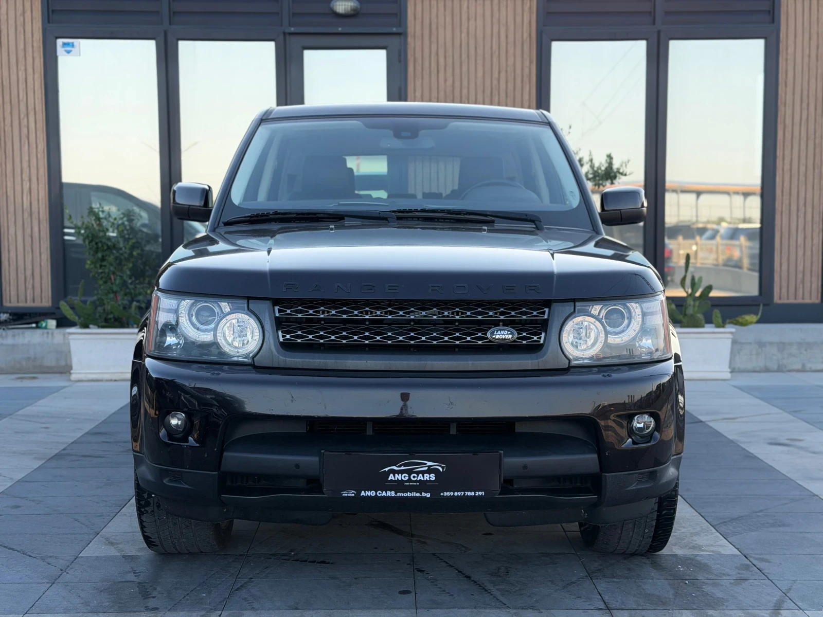 Land Rover Range Rover Sport * Facelift* 3.0tdV6* , снимка 3 - Автомобили и джипове - 55494728