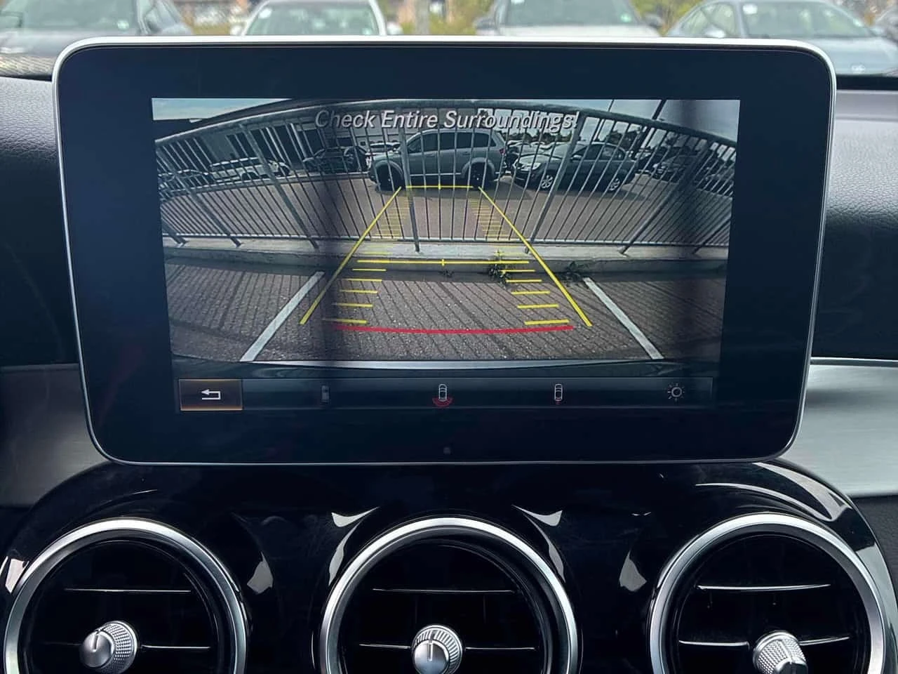 Mercedes-Benz GLC 300 * CARFAX * �� ���������������� *  | Mobile.bg � ����������� 11
