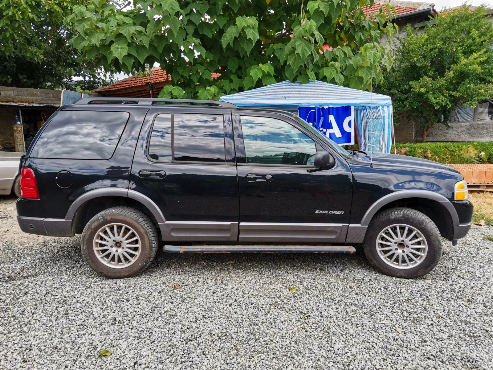 Ford Explorer, снимка 2 - Автомобили и джипове - 56561163