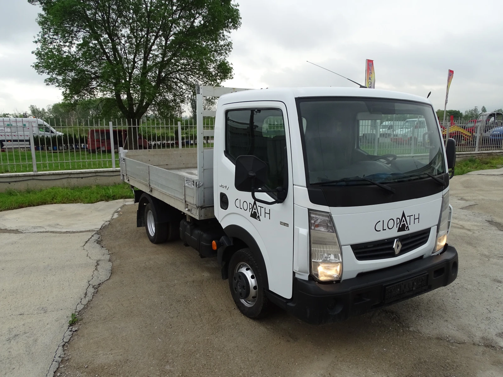 Renault Maxity 140 DXI - изображение 7