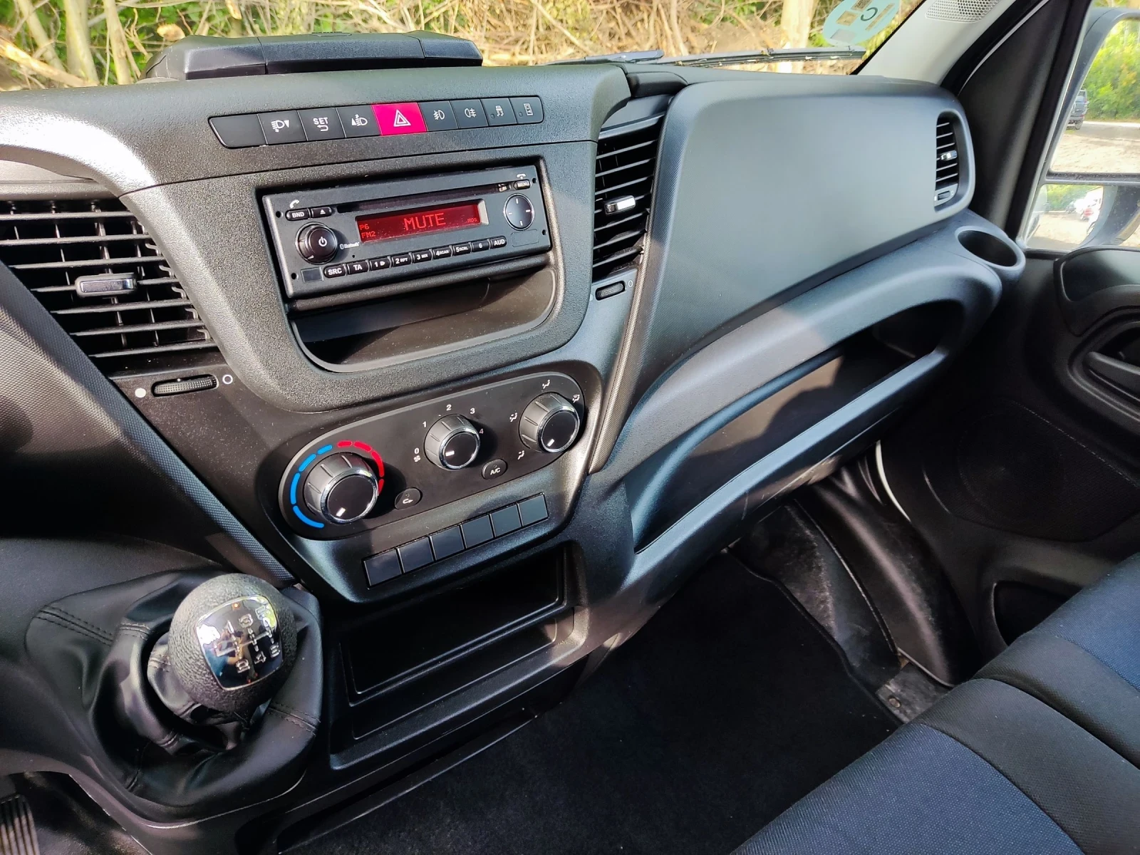 Iveco 35s15 2.3 67000km - изображение 9