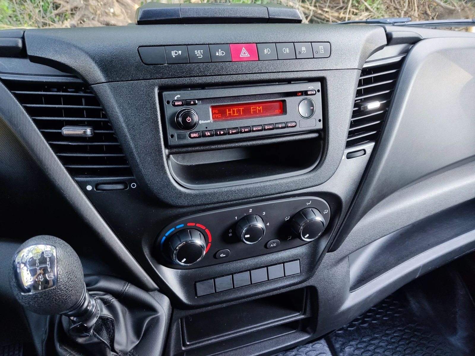 Iveco 35s15 2.3 67000km - изображение 10