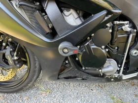 Suzuki Gsxr black, снимка 6