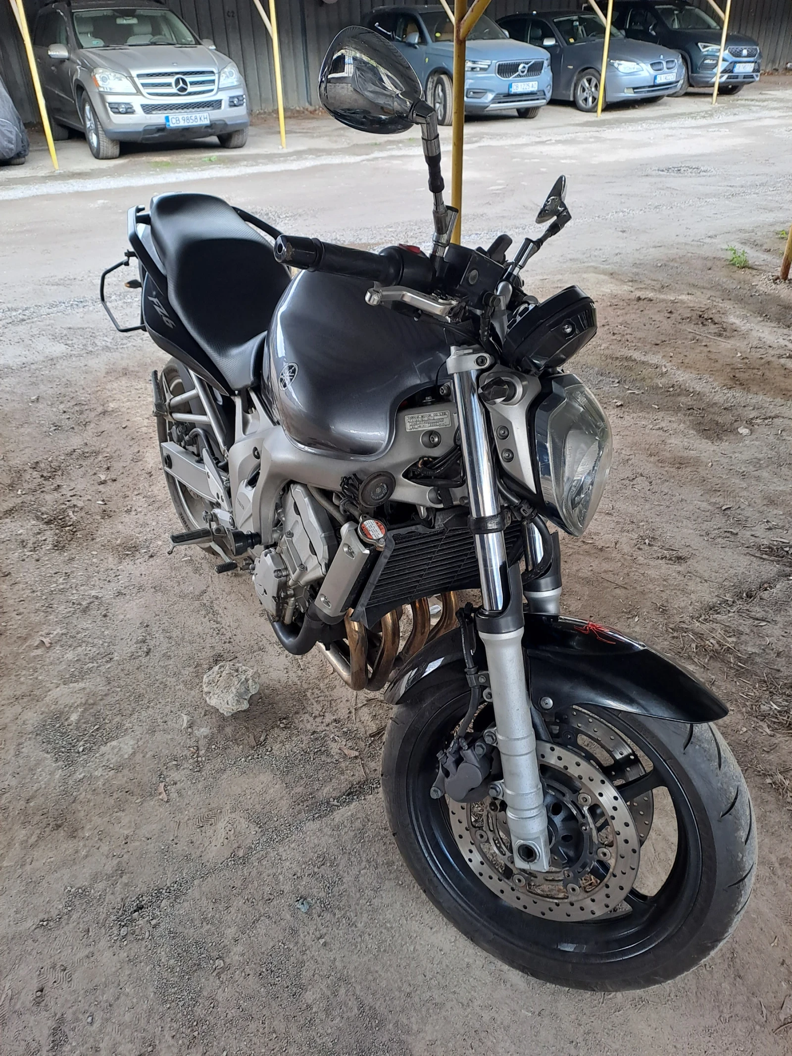 Yamaha FZ6
