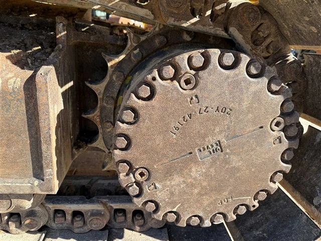 Багер Komatsu PC 210 LCI-11 ЛИЗИНГ, снимка 8 - Индустриална техника - 54593965