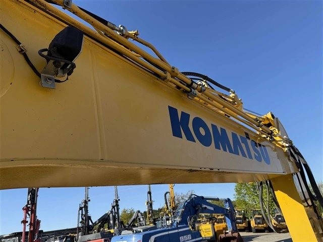 Багер Komatsu PC 210 LCI-11 ЛИЗИНГ, снимка 11 - Индустриална техника - 54593965