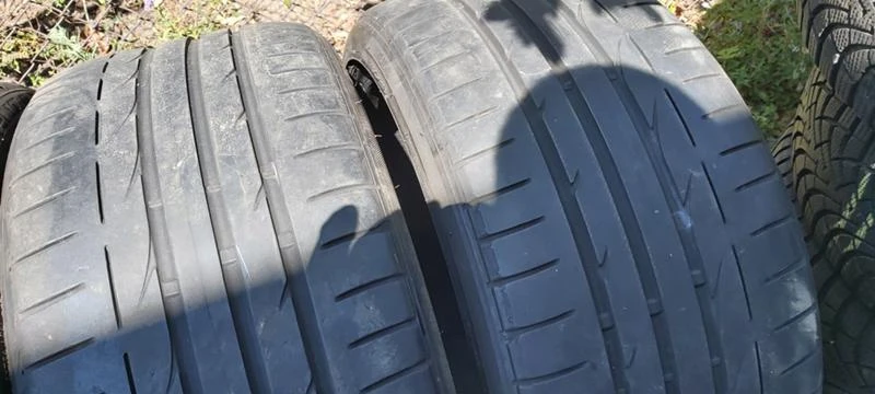 Гуми Летни 245/35R19, снимка 4 - Гуми и джанти - 29887506