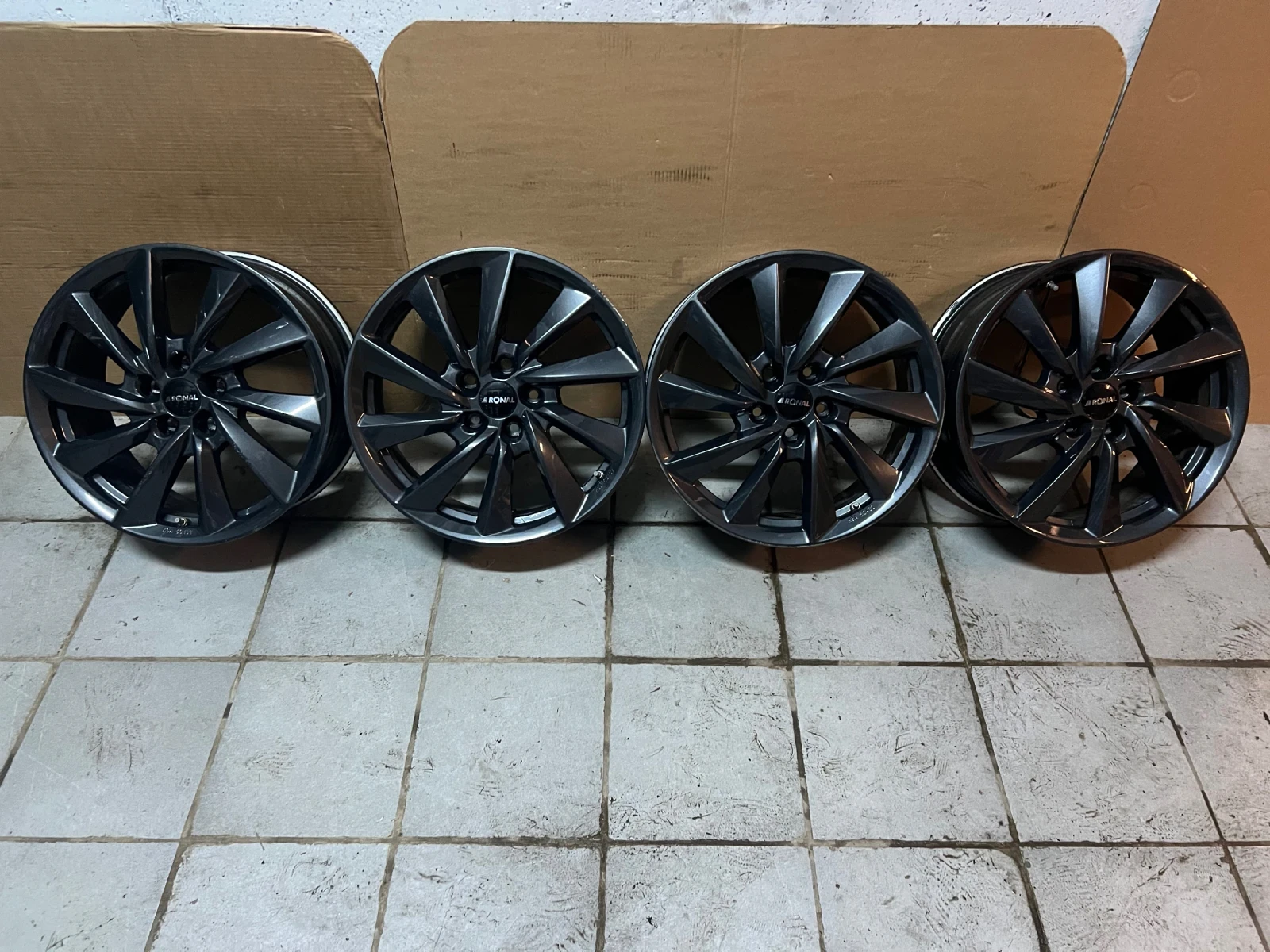 ������ | Mobile.bg � ����������� 4