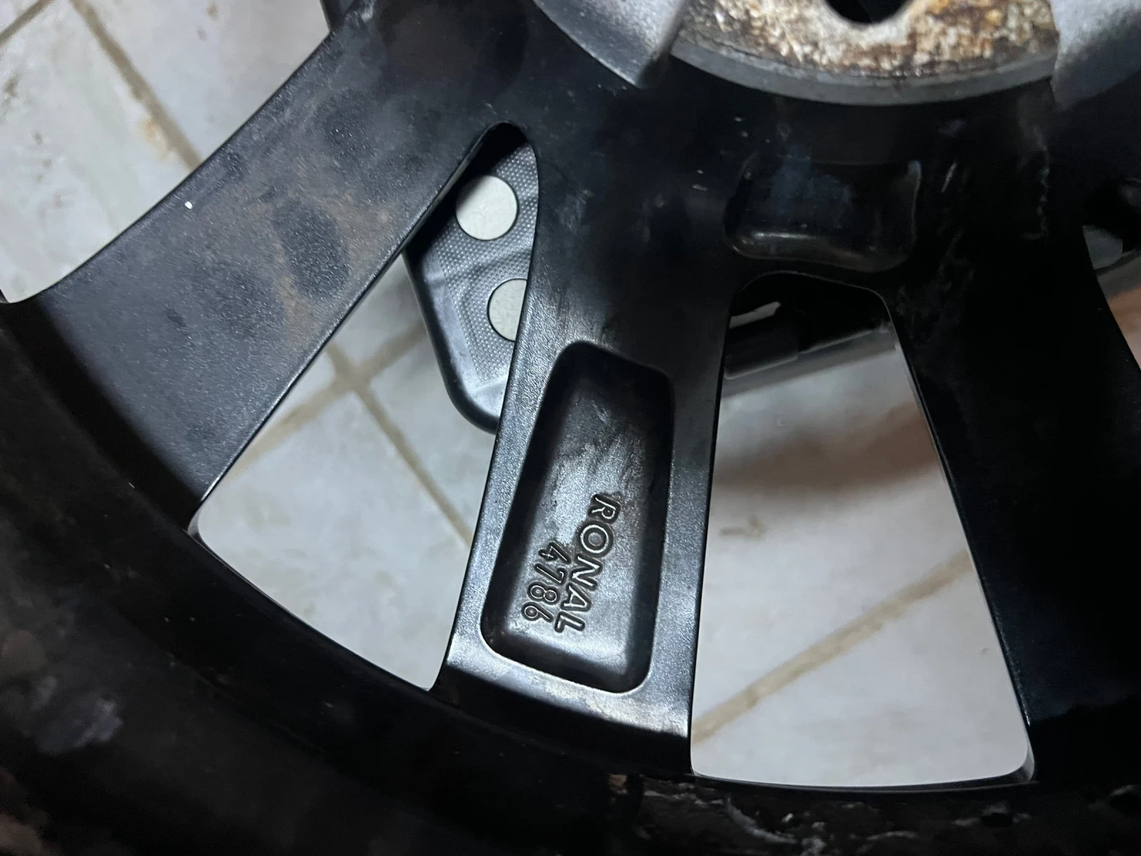 ������ | Mobile.bg � ����������� 8