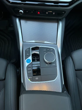 BMW i4, снимка 11