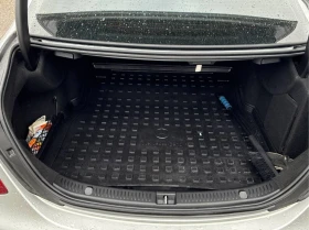 Mercedes-Benz E 300 CARFAX* BURMESTER * DISTRONIC * 360, снимка 11