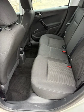 Peugeot 208 1.6 Blue HDI Euro 6, снимка 12