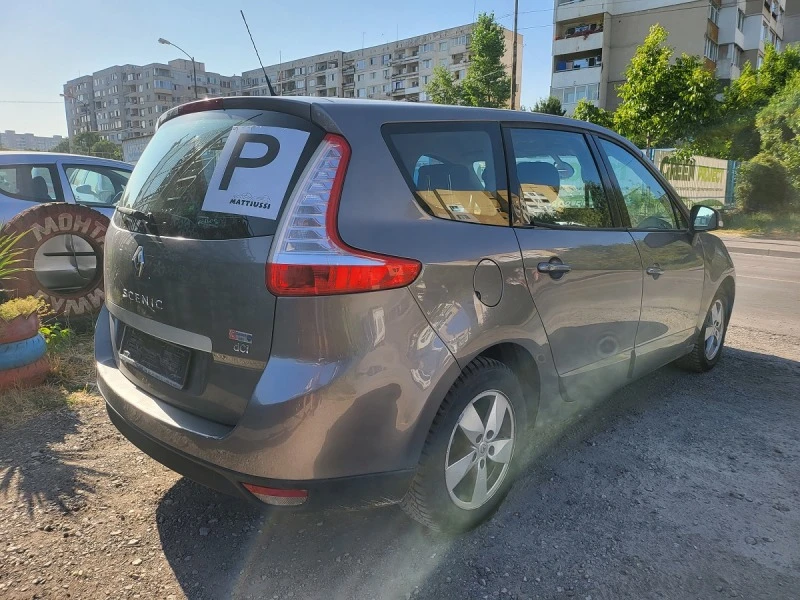 Renault Grand scenic 1.9cdti- 7 места, снимка 7 - Автомобили и джипове - 47061116