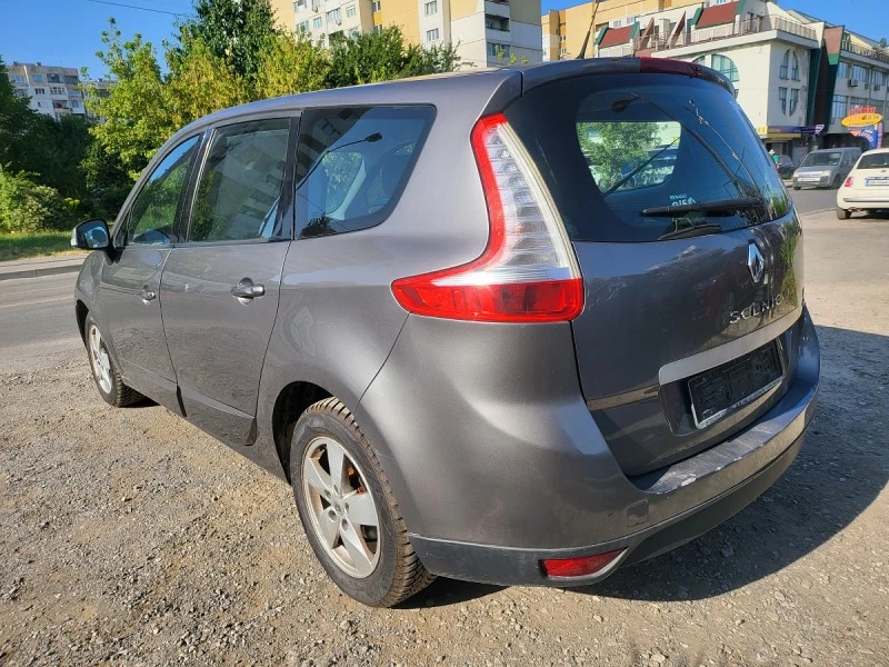 Renault Grand scenic 1.9cdti- 7 места, снимка 9 - Автомобили и джипове - 47061116