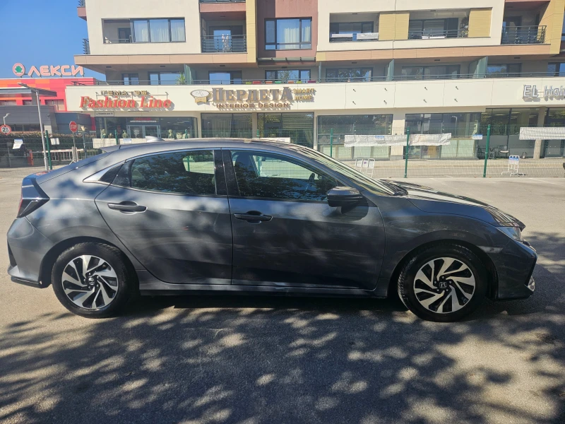 Honda Civic 1.0 vitec, снимка 4 - Автомобили и джипове - 47641779