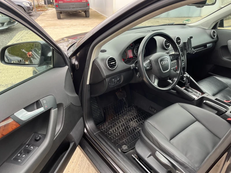 Audi A3 2.0TDI, снимка 8 - Автомобили и джипове - 48239442