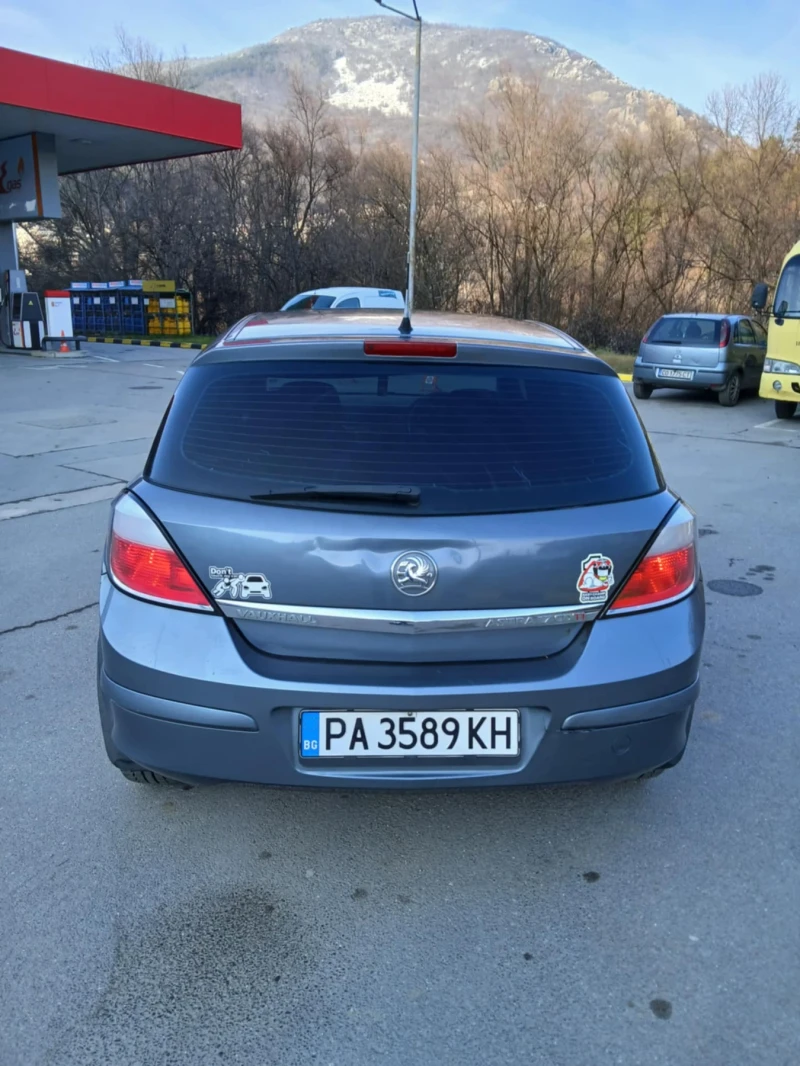 Opel Astra 1.7D, снимка 4 - Автомобили и джипове - 48489610