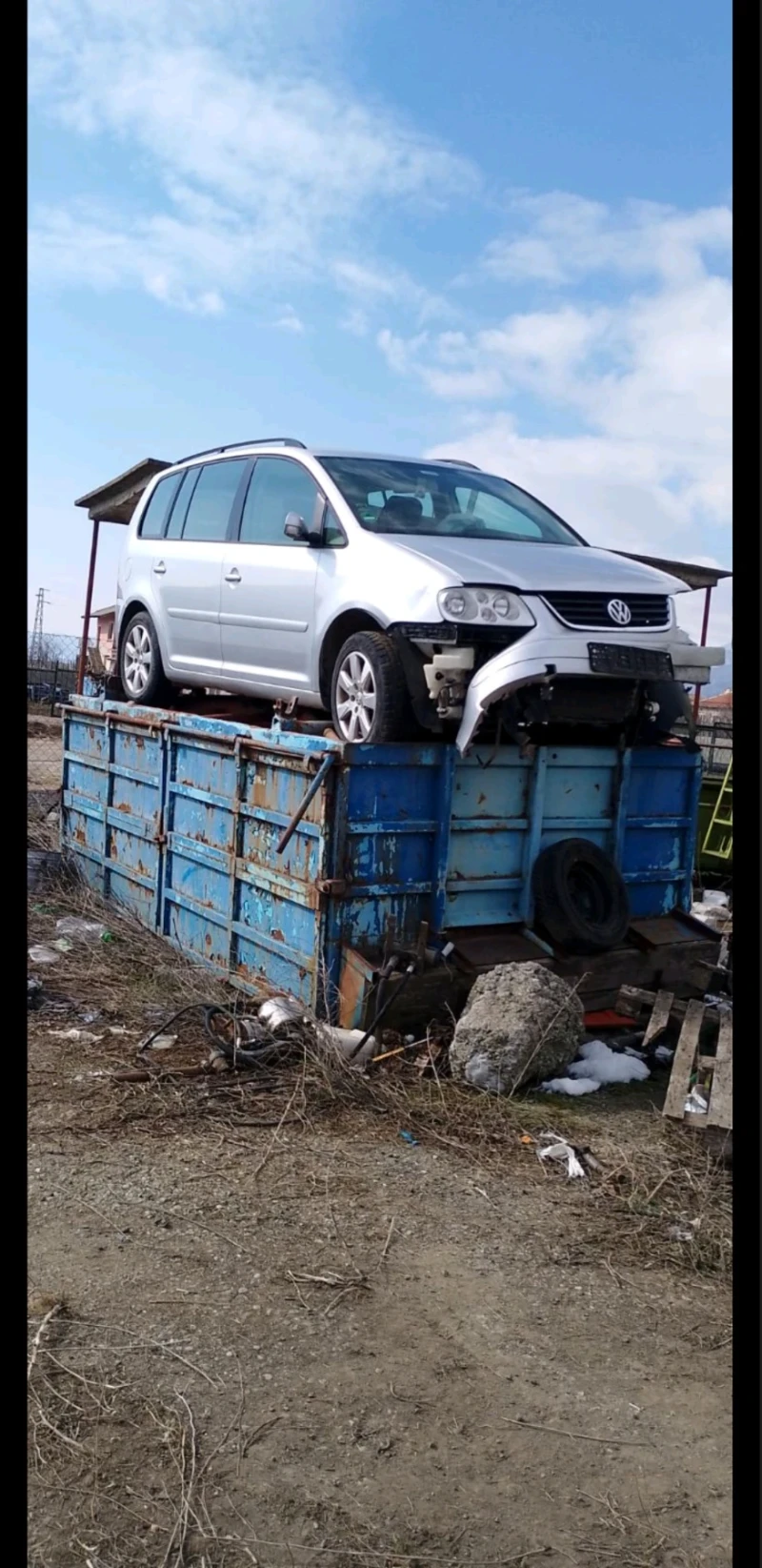 VW Touran, снимка 1 - Автомобили и джипове - 49279351