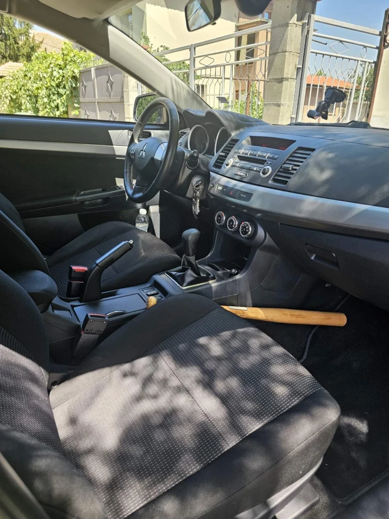 Mitsubishi Lancer, снимка 11 - Автомобили и джипове - 52620508