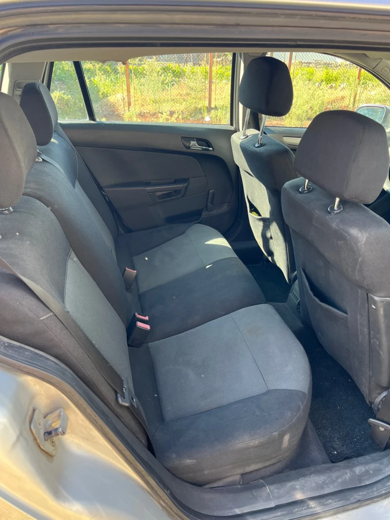 Opel Astra 1.7cdi, снимка 4 - Автомобили и джипове - 51713725