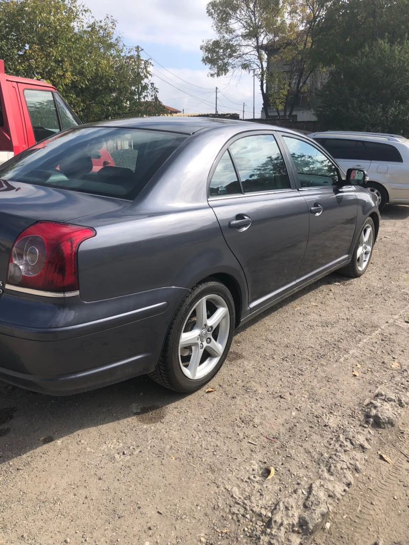 Toyota Avensis, снимка 6 - Автомобили и джипове - 52490276