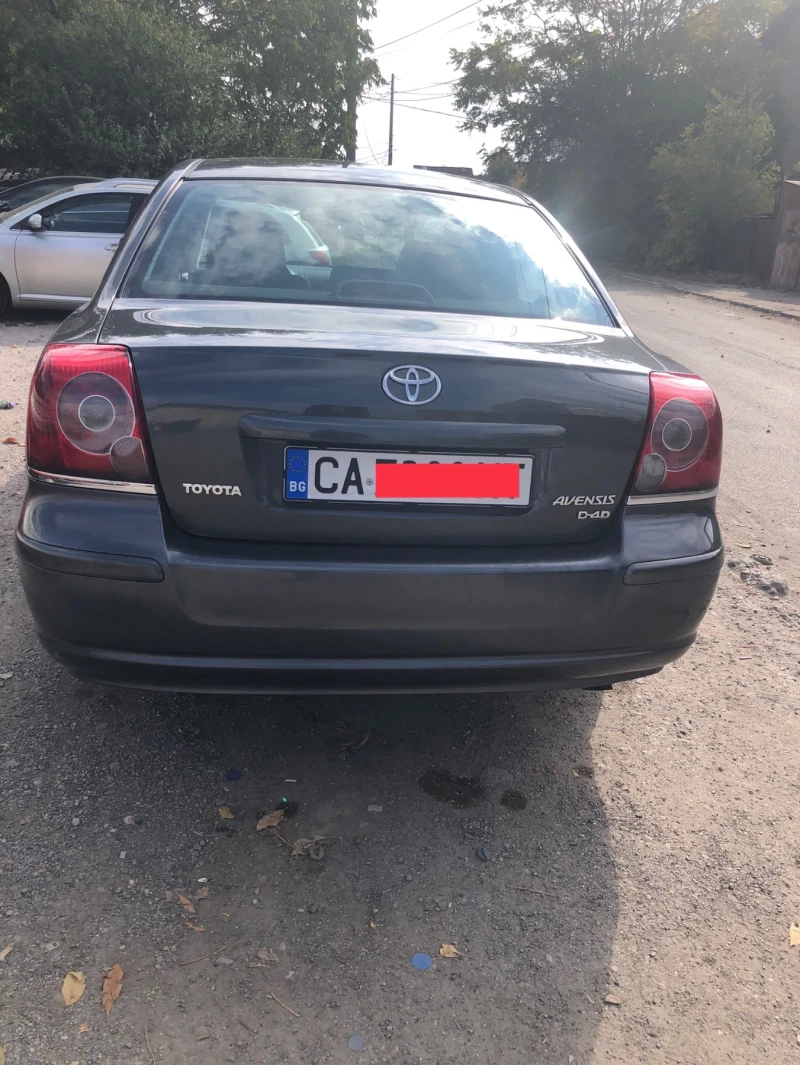 Toyota Avensis, снимка 5 - Автомобили и джипове - 52490276
