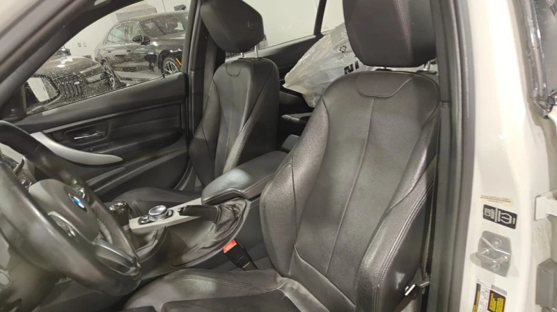 BMW 335 * 335i xDrive * CARFAX * ЦЕНА ДО БГ, снимка 8 - Автомобили и джипове - 52785735