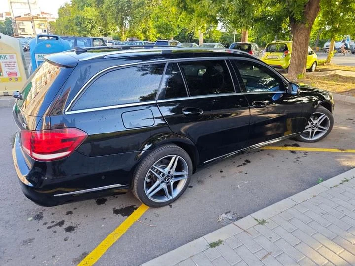 Mercedes-Benz E 220 2.2cdi, снимка 4 - Автомобили и джипове - 47692339