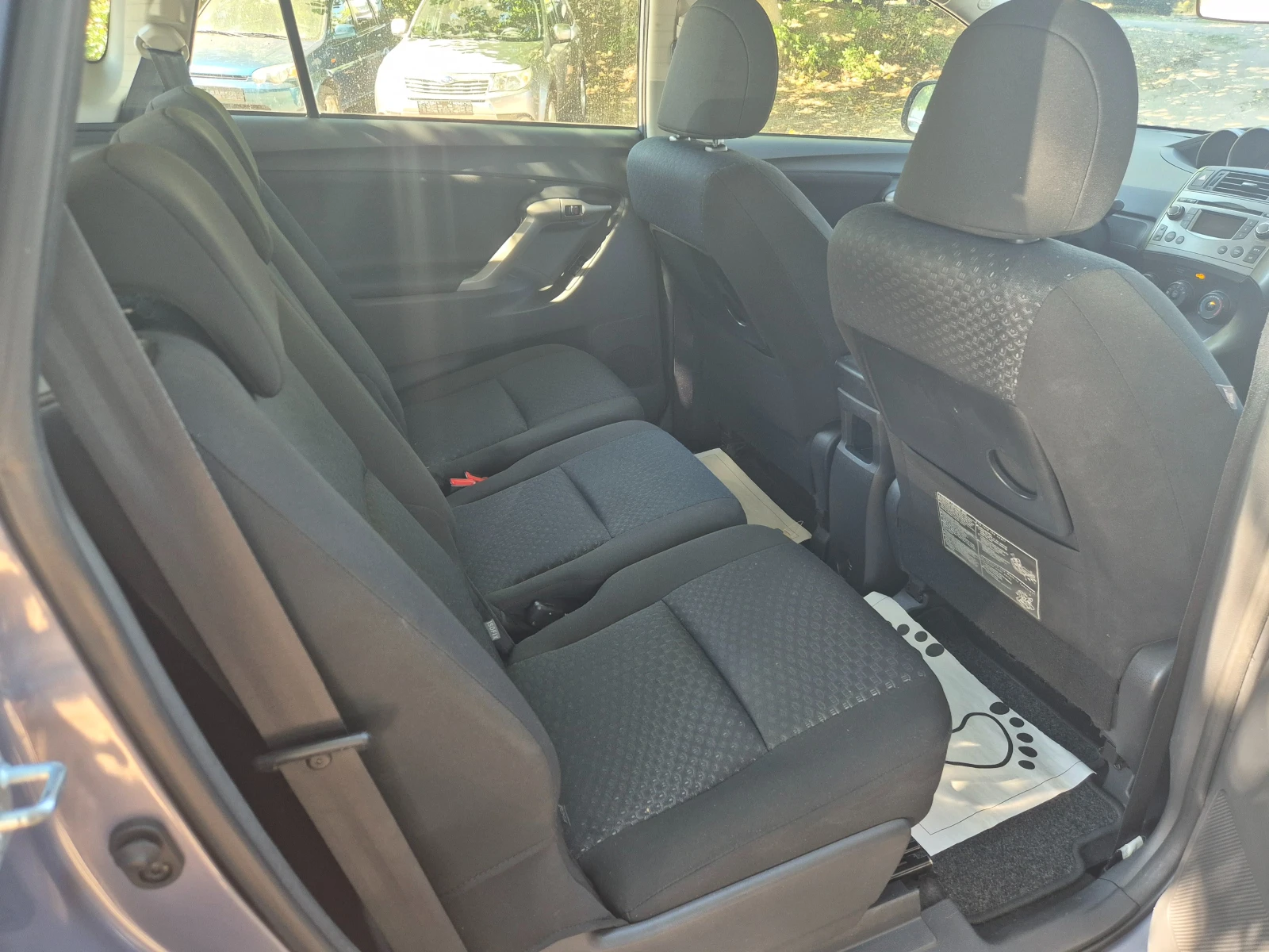 Toyota Verso 1.6VALVE MATIC ВНОС ИТАЛИЯ БЕЗ РЪЖДИ И ЗАБЕЛЕЖКИ , снимка 13 - Автомобили и джипове - 47777738