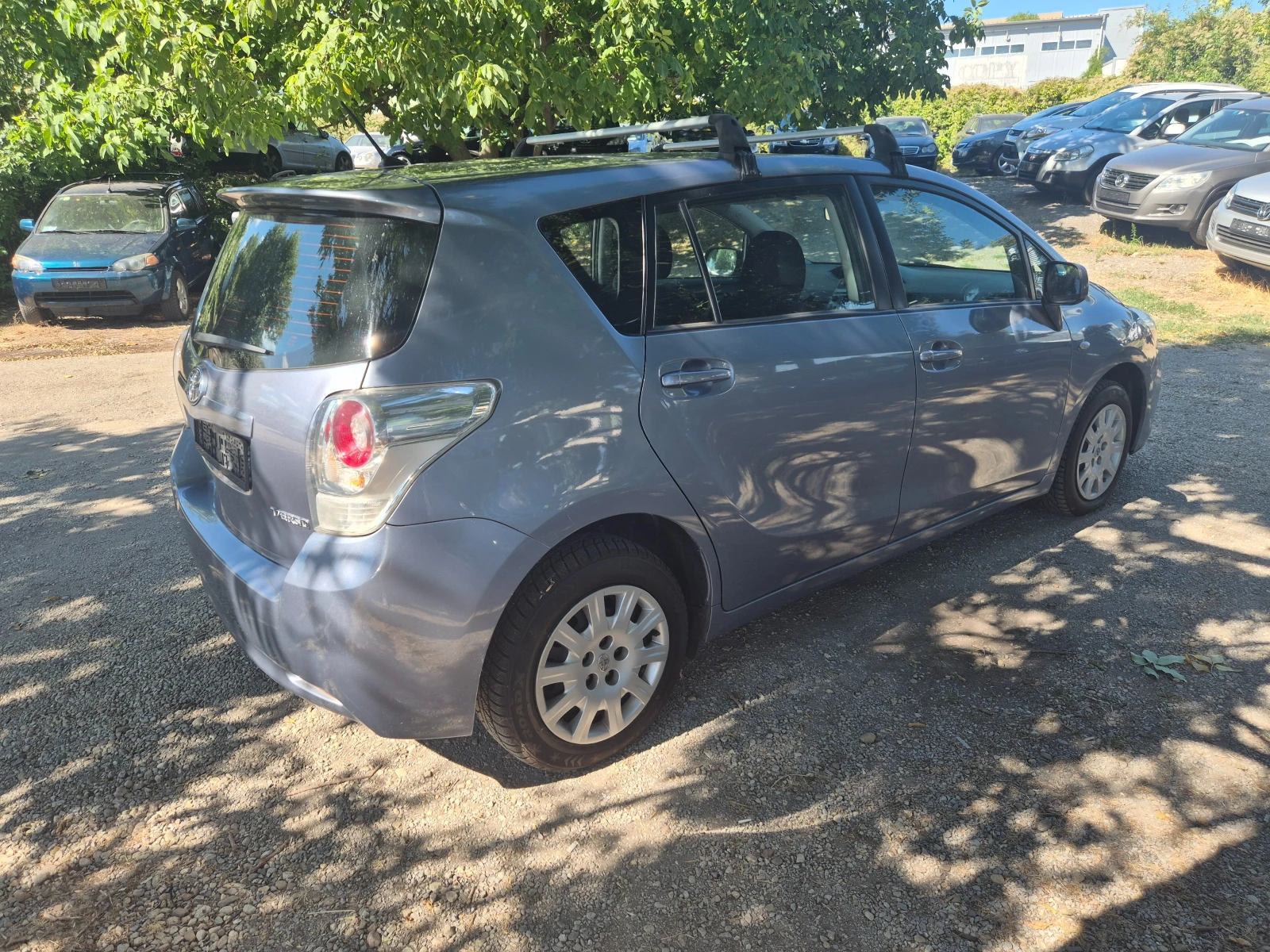 Toyota Verso 1.6VALVE MATIC ВНОС ИТАЛИЯ БЕЗ РЪЖДИ И ЗАБЕЛЕЖКИ , снимка 5 - Автомобили и джипове - 47777738