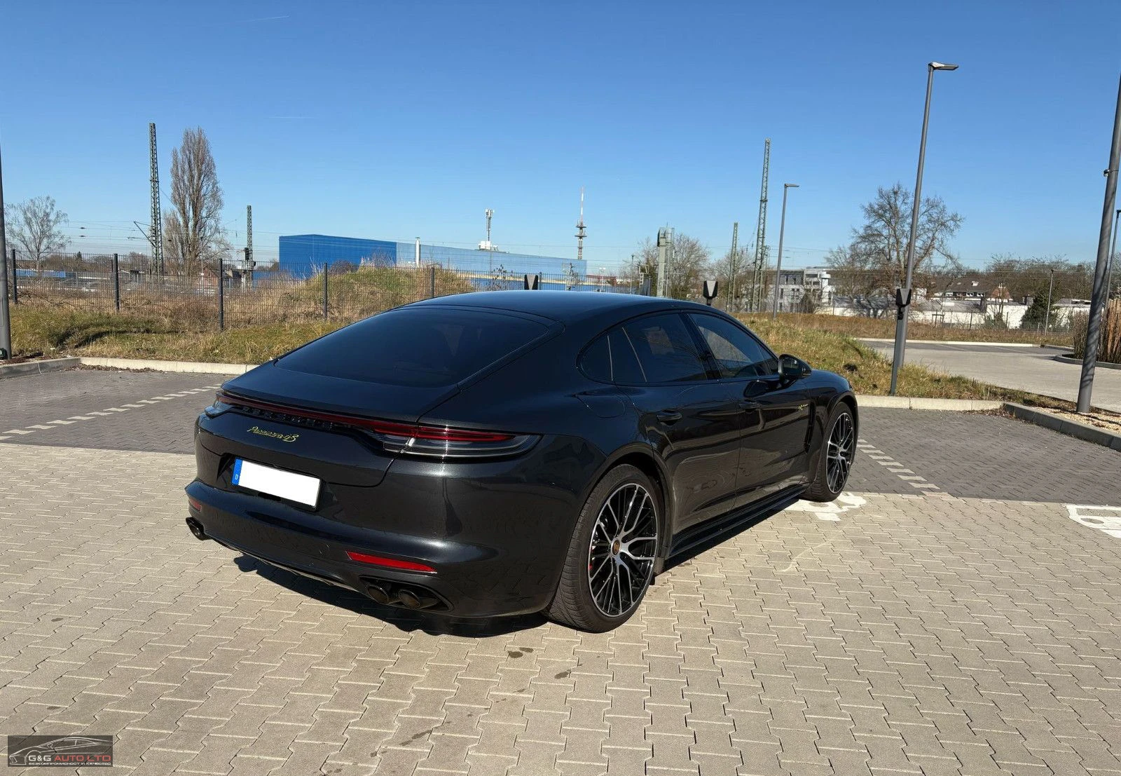 Porsche Panamera 4S E-HYBRID/560HP/360/NAVI/AMBI/LED/HUD/263vpr - изображение 4