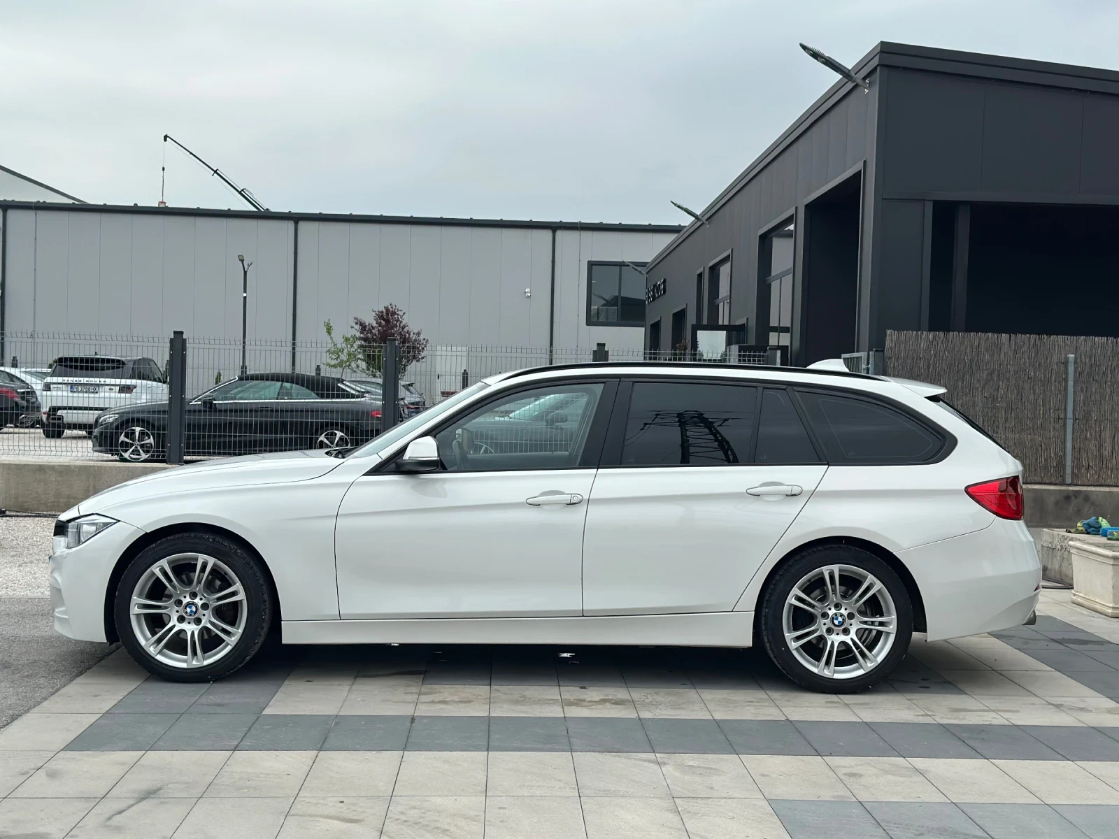 BMW 320 i* Mpack* Регистриран* xDrive*  - изображение 6