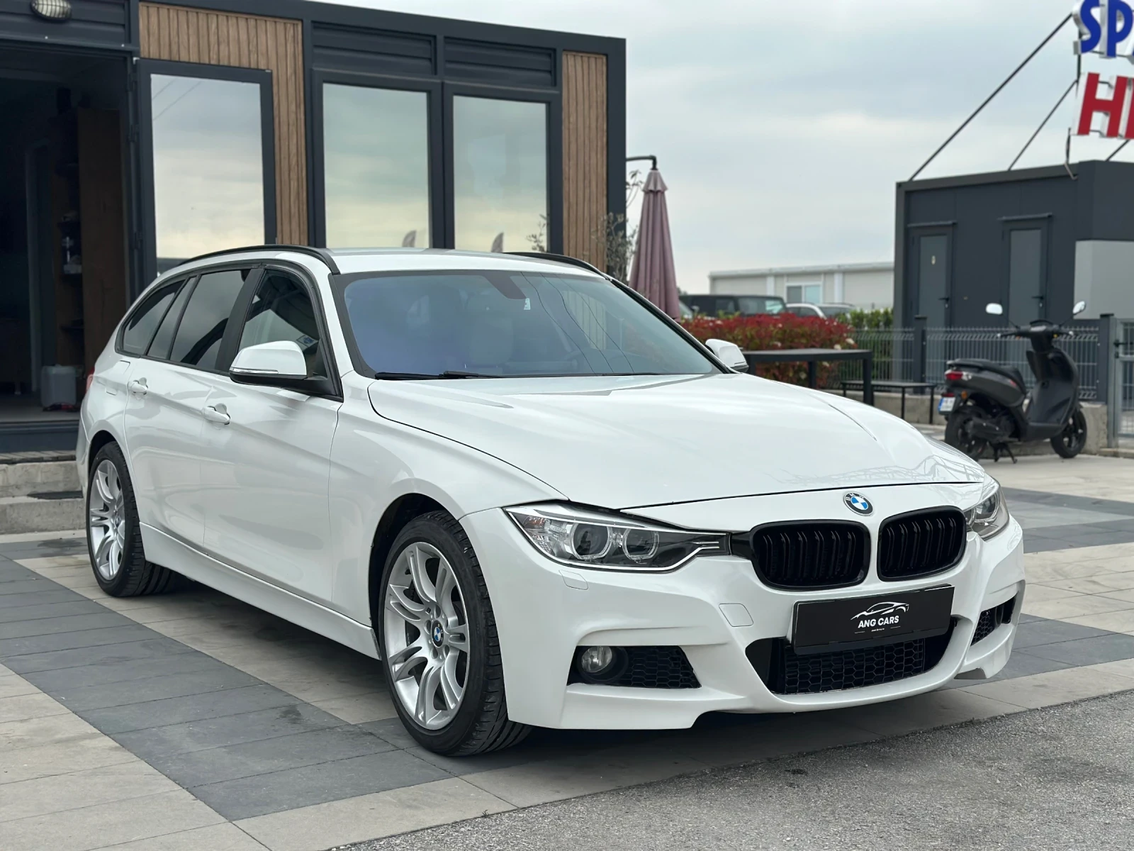 BMW 320 i* Mpack* Регистриран* xDrive*  - изображение 2