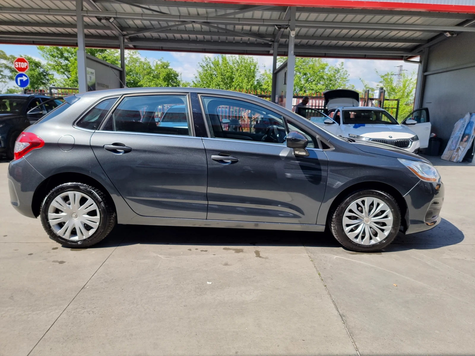 Citroen C4 1.6 115кс. E-HDI ЕВРО 5 НАВИГАЦИЯ - изображение 8