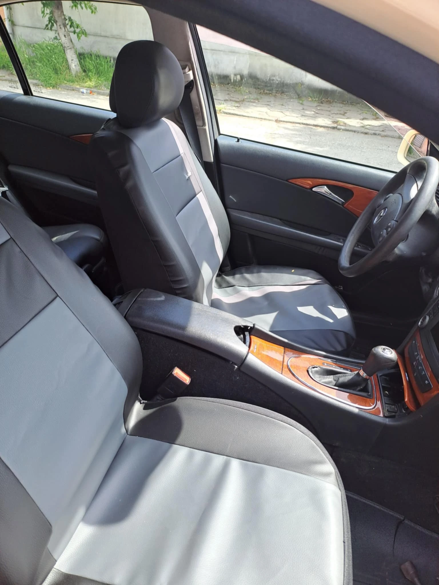 Mercedes-Benz E 200 CDI - изображение 4