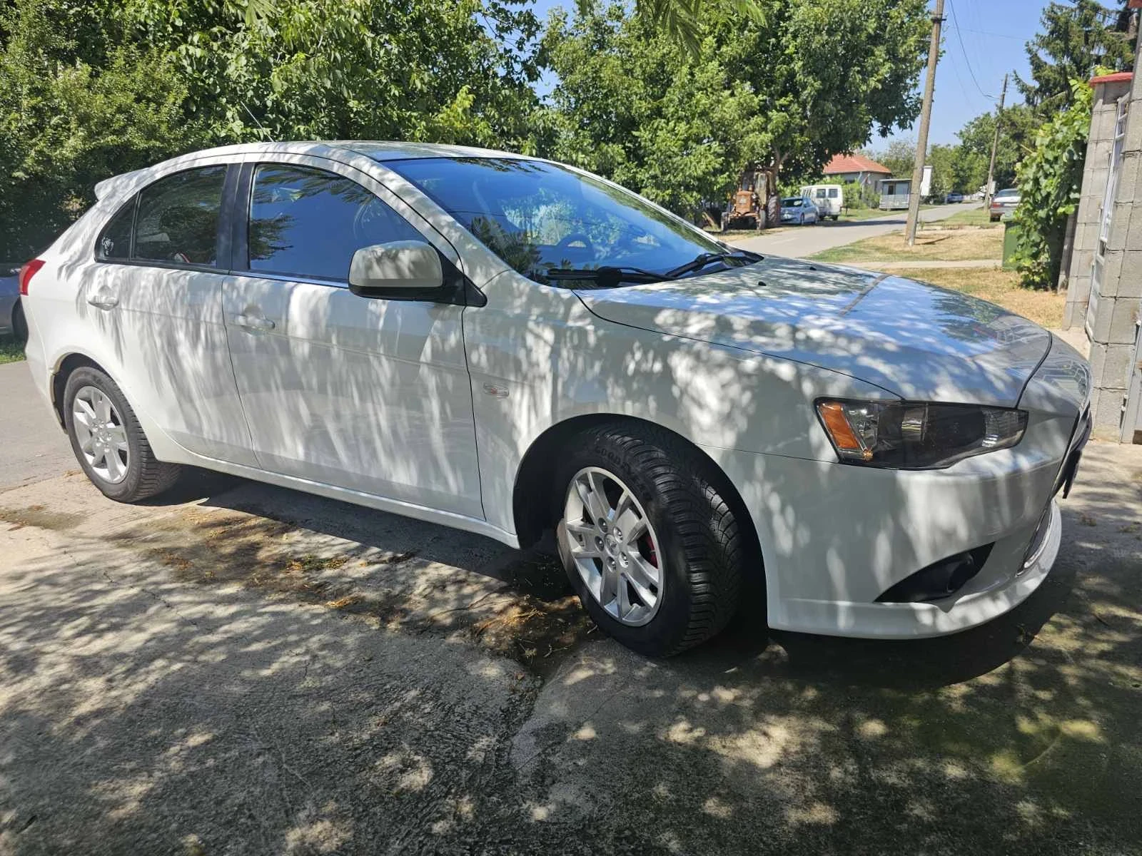 Mitsubishi Lancer  - изображение 3