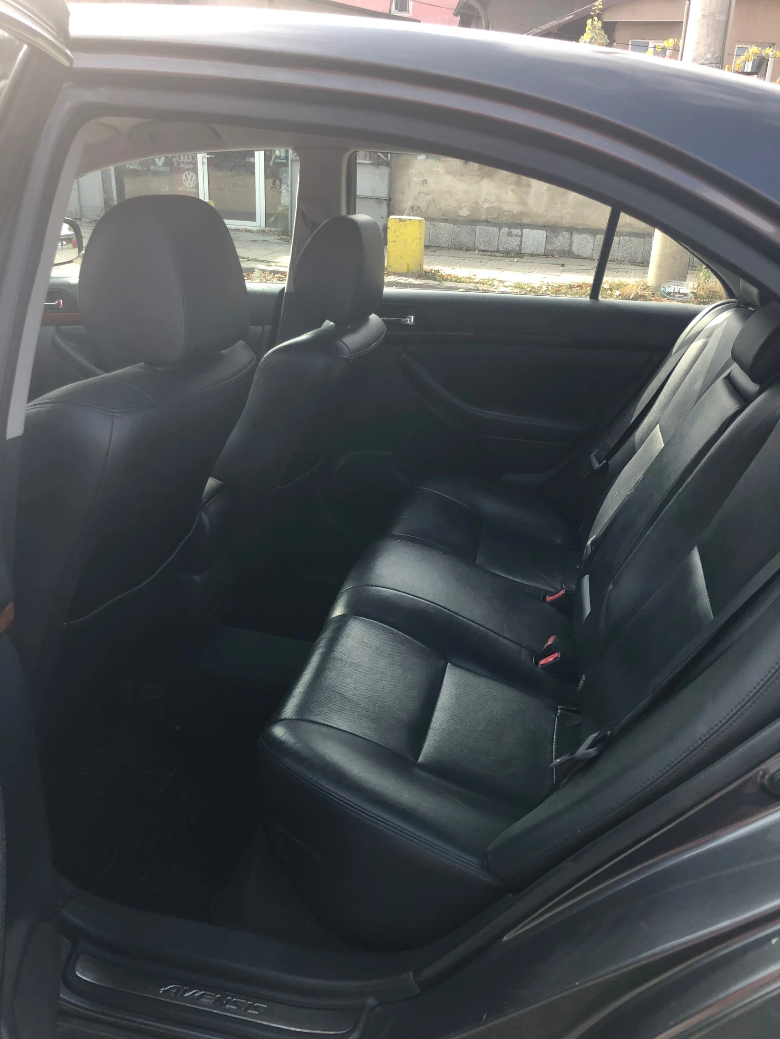 Toyota Avensis | Mobile.bg — изображение 9
