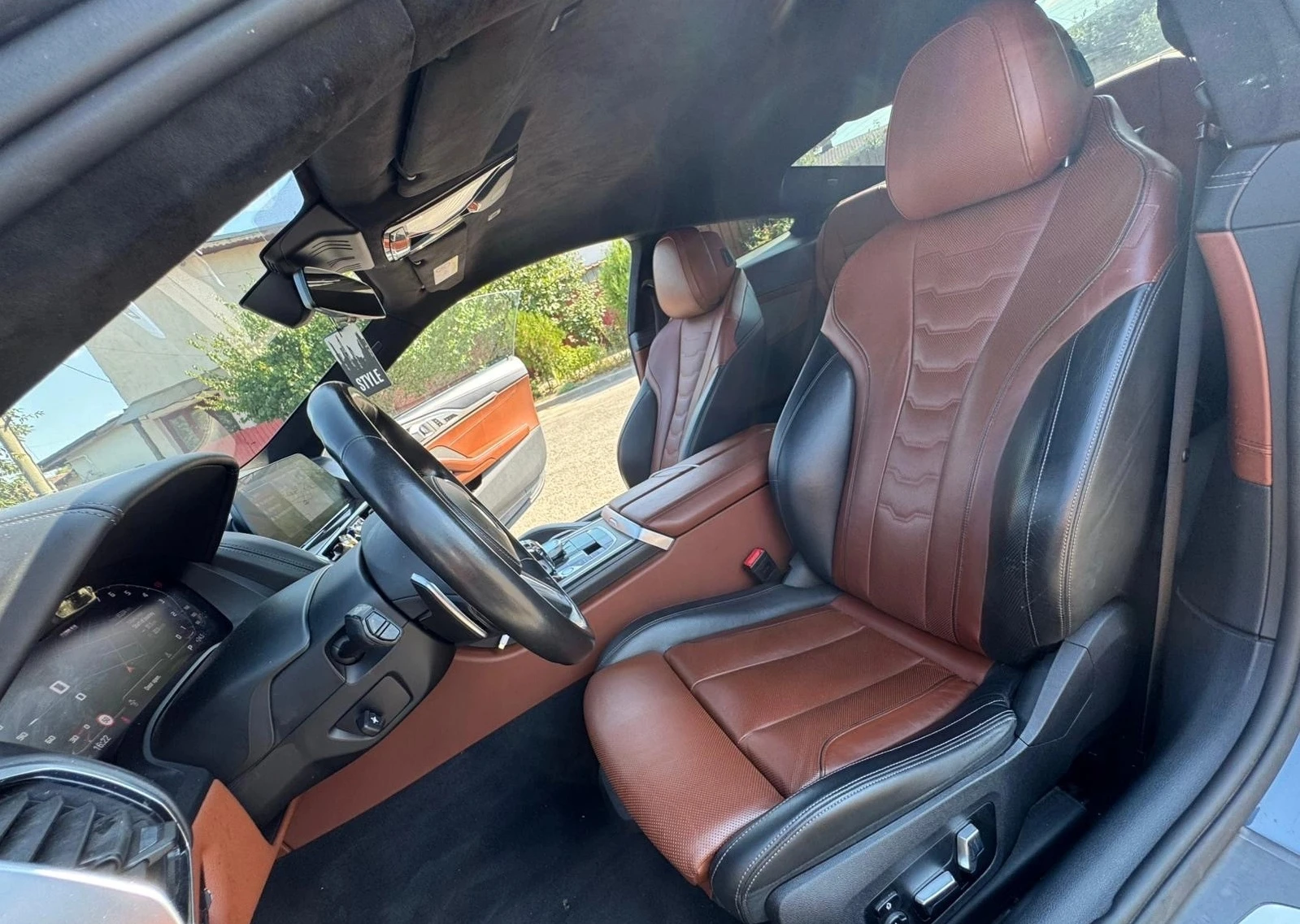 BMW 850 i xDrive Coupe - изображение 5