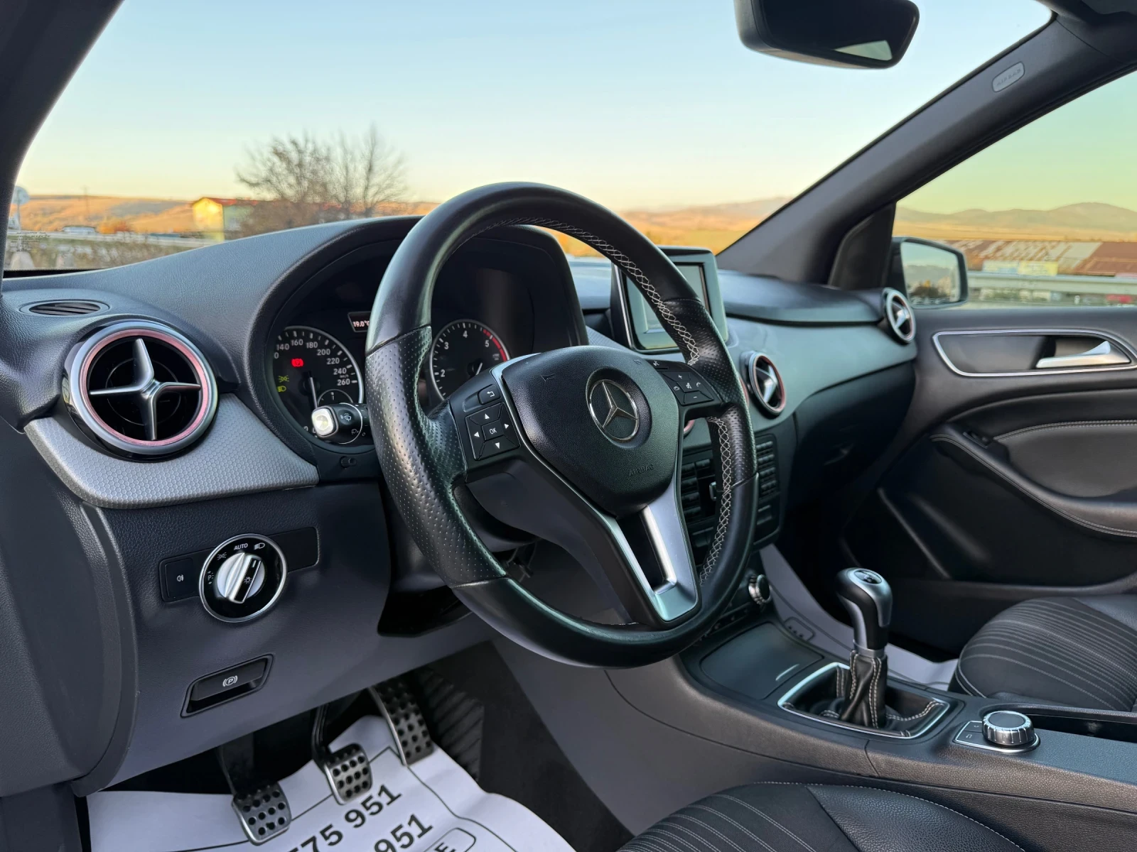 Mercedes-Benz B 180 LED-XENON-BI XENON-NAVI-TV-KAMERA-KOJA-NEW-TOP | Mobile.bg   8