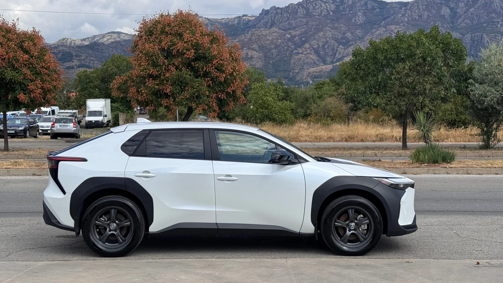 Toyota bZ4X 72Kwh BEV 18хил.км, снимка 6 - Автомобили и джипове - 52890503