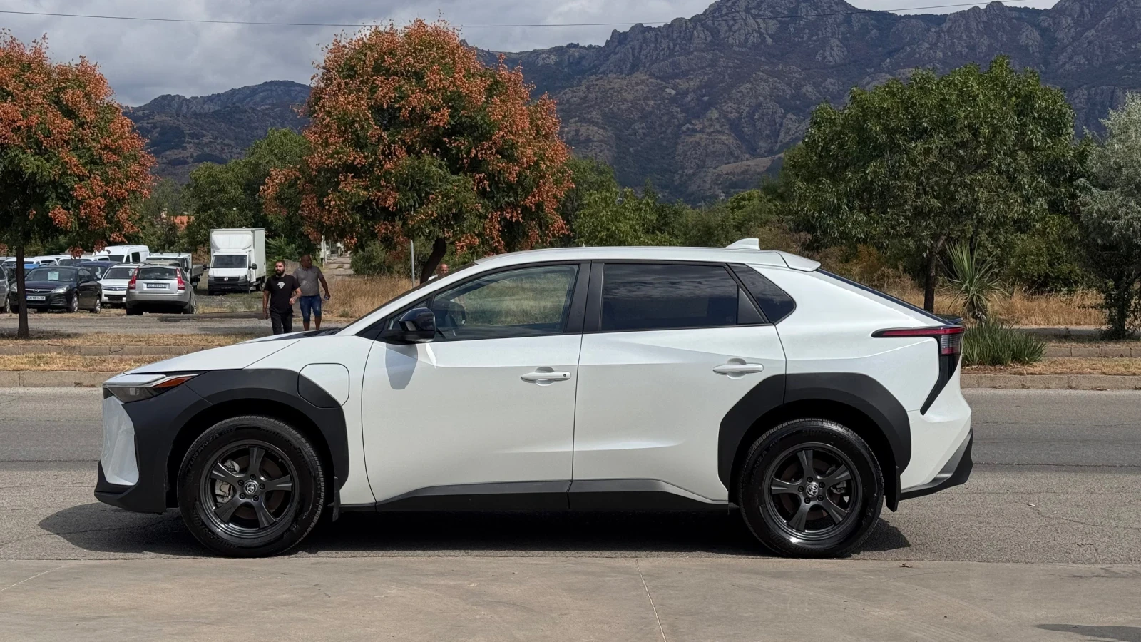 Toyota bZ4X 72Kwh BEV 18хил.км, снимка 2 - Автомобили и джипове - 52890503